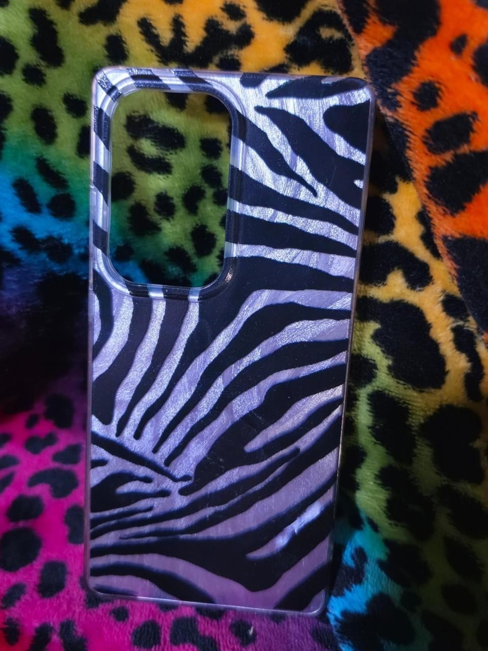 Samsung S25 Ultra Zebra Print Black & Silver Protective Phone Case